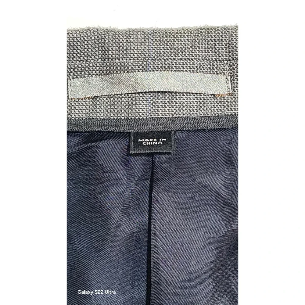 J. Crew Men's Ludlow Grey Windowpane 2 Button Sports Coat Size 40 Regular